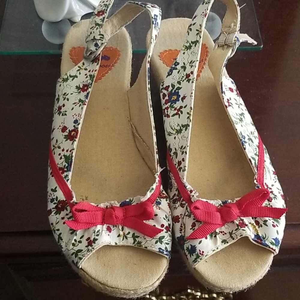 RocketDog platform sandals
